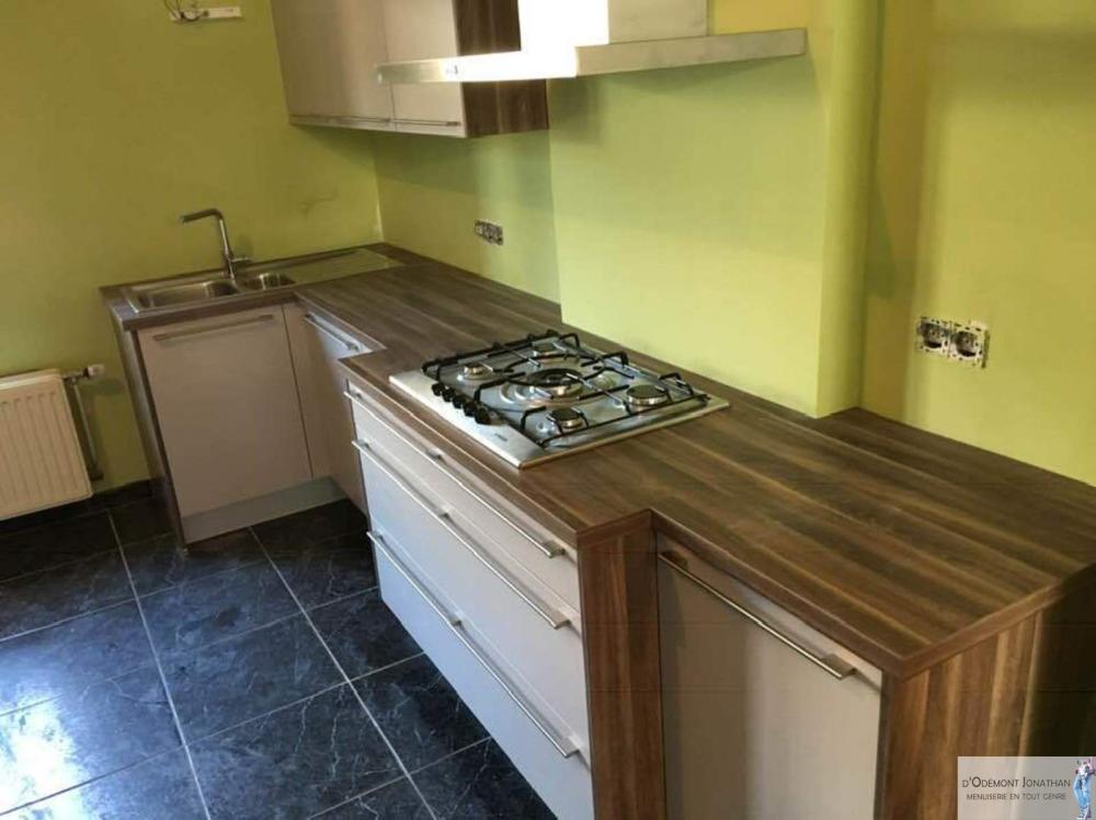 cuisine-mur-vert